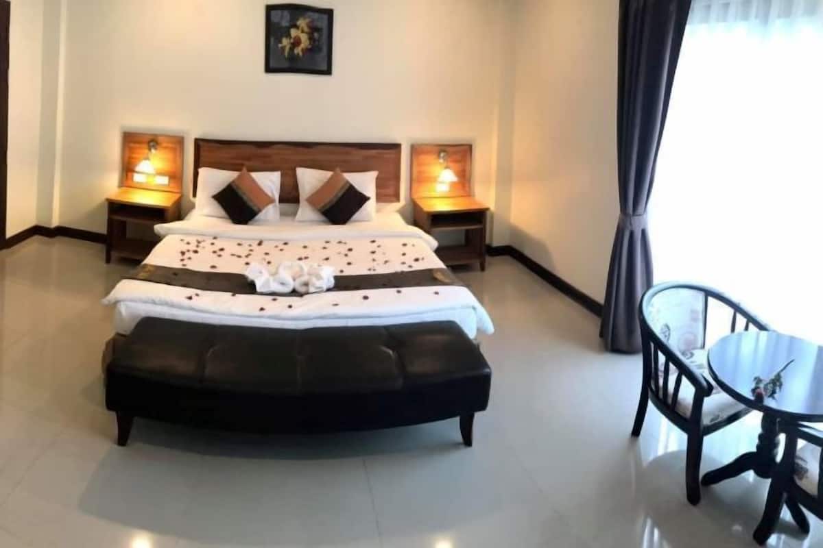 Insonorización, camas extra, wifi gratis y ropa de cama