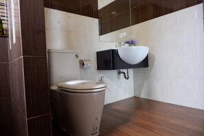 Dutxa, articles de tocador gratuïts i tovalloles