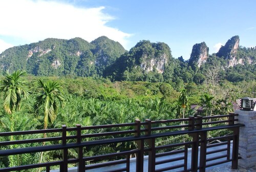 Khao Sok Nature Place