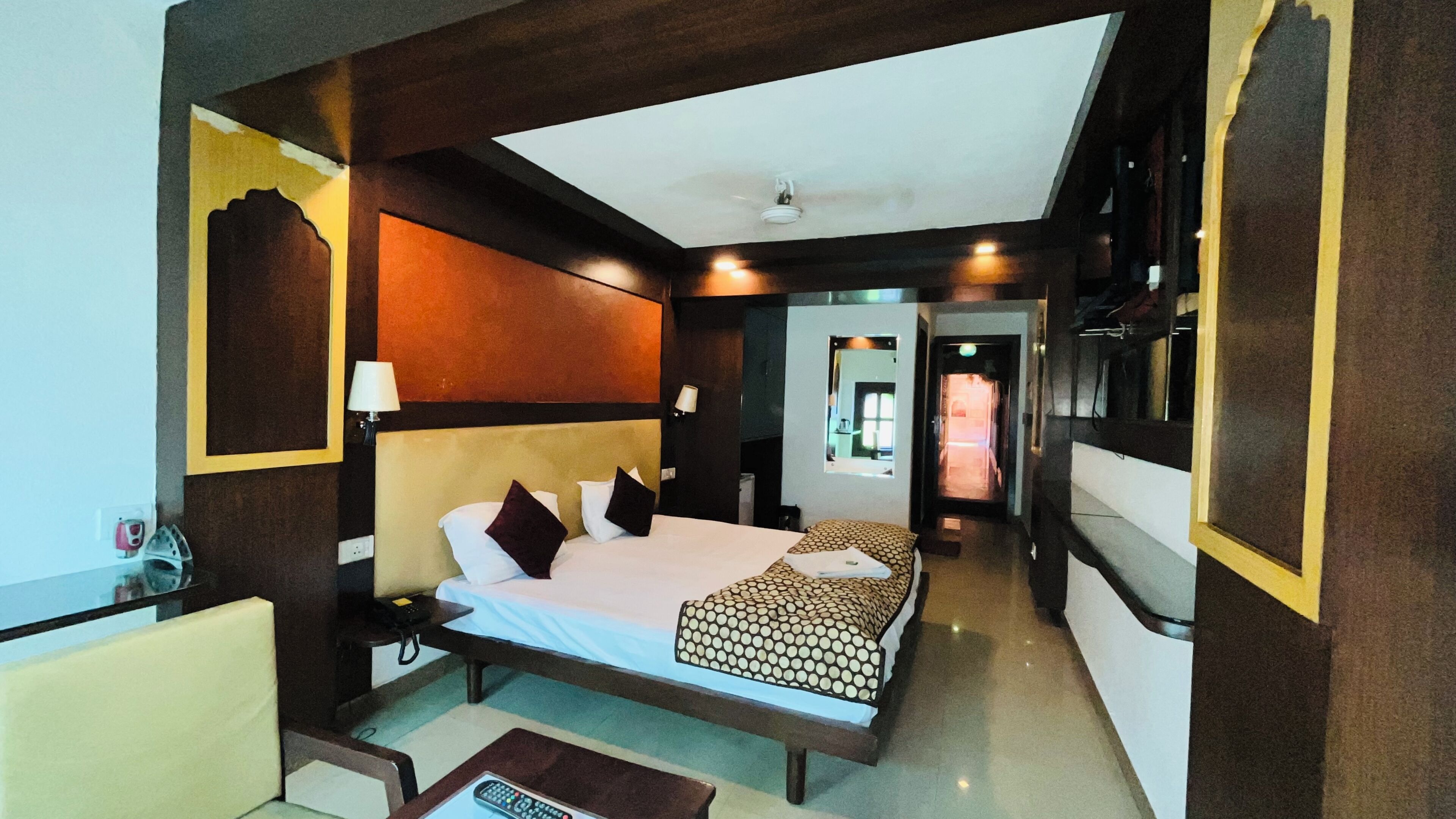 Deluxe Room, City View