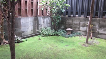 Quang cảnh nhìn từ nơi lưu trú