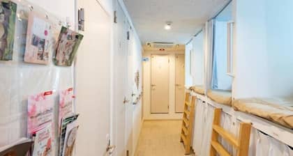 bnb+ Costelun Akiba - Hostel, Caters to Women