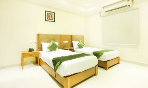 Quarto luxo | 1 quarto, escrivaninha, camas extras/dobráveis (sobretaxa)