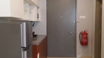 Iron/ironing board, free WiFi