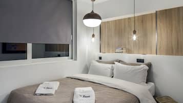 Family Suite, Terrace (Orange) | Premium bedding, individually decorated, individually furnished, desk