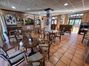 Coffee shop - Hotel Sierra de Ubrique (Ubrique)