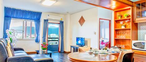 Familiesuite | Oppholdsområde | Flatskjerm-TV