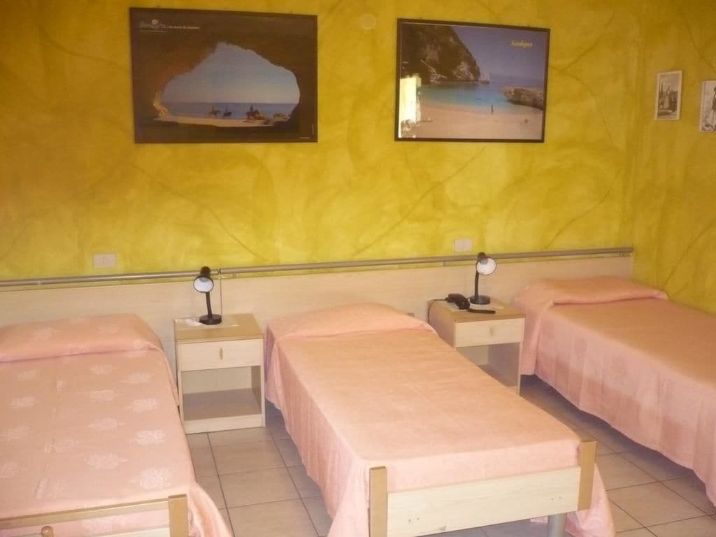 Coffres-forts dans les chambres, bureau, lits pliants/supplémentaires