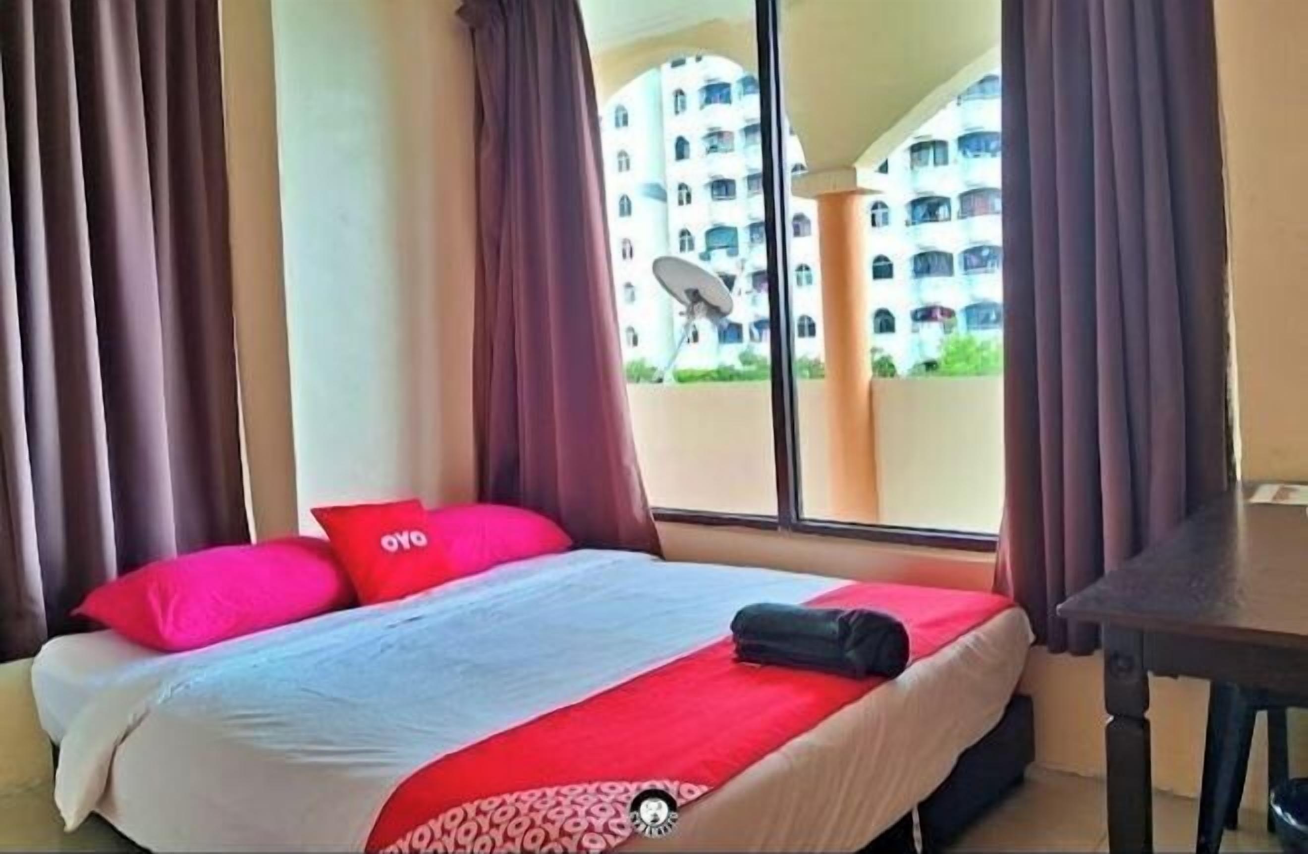 WiFi (無料)、ベッドシーツ