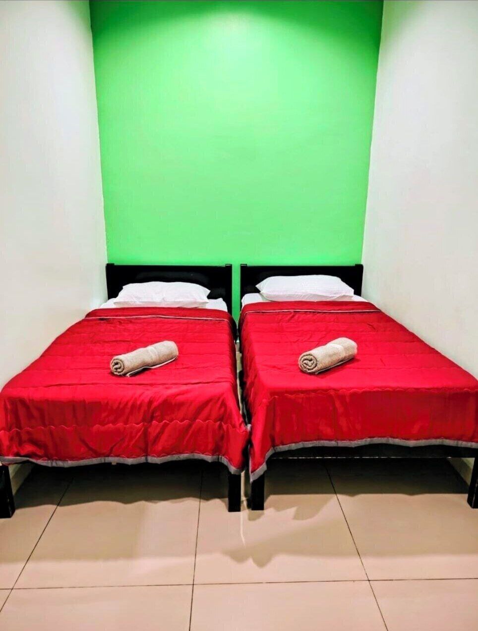 Free WiFi, bed sheets