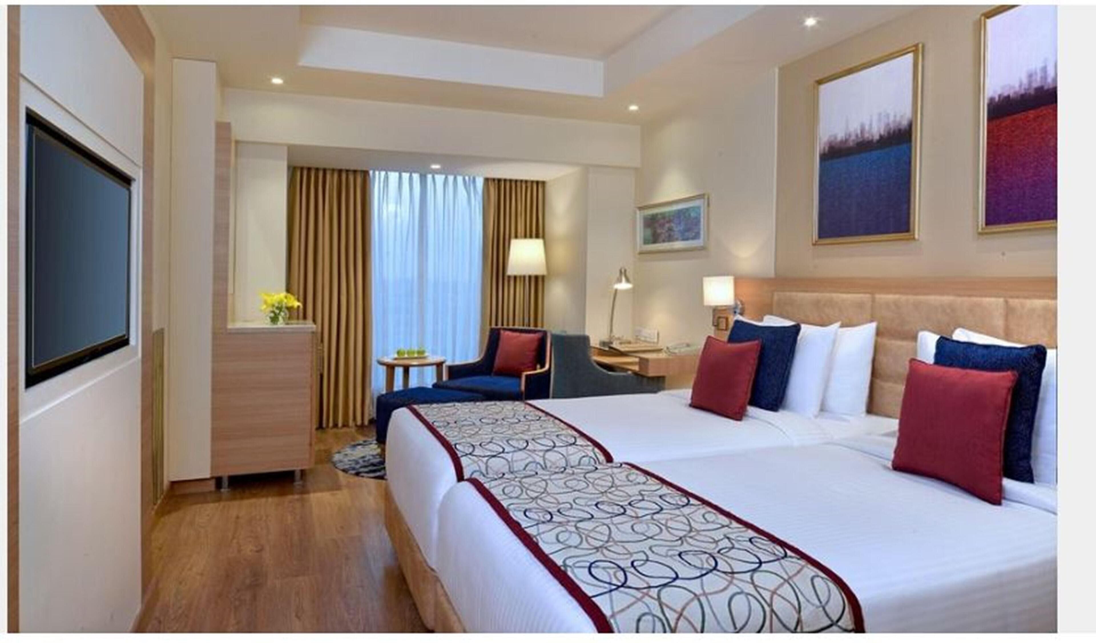 Phòng Premium, 2 giường đơn, quang cảnh thành phố | Bộ đồ giường cao cấp, minibar, két bảo mật tại phòng, bàn 