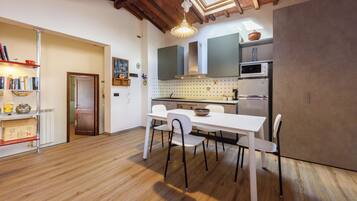 Appartamento, 1 camera da letto | Cucina privata | Frigorifero, microonde, forno, piano cottura