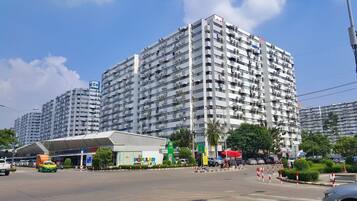 Mặt tiền nơi lưu trú