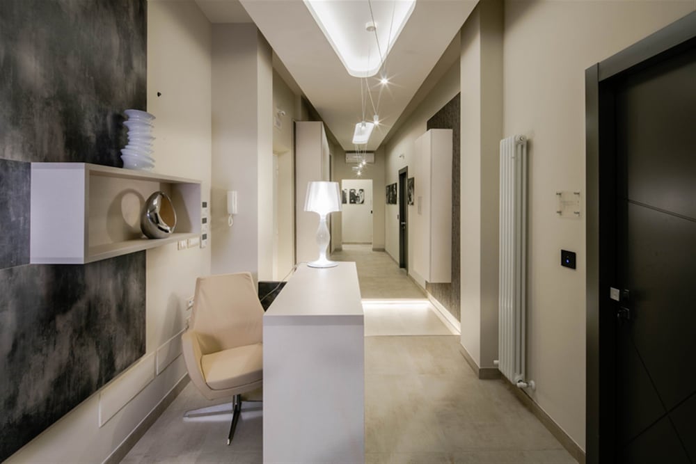 Via Veneto Luxury Suites photo 6