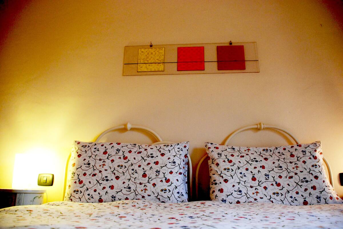 Soundproofing, iron/ironing board, free WiFi, bed sheets
