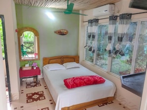 Habitación Deluxe, vistas a la colina | Wifi gratis y ropa de cama