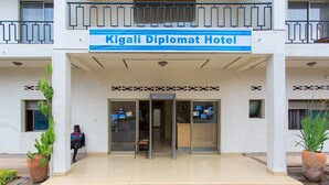 Uklassifisert bilde, 3 av 13, knapp