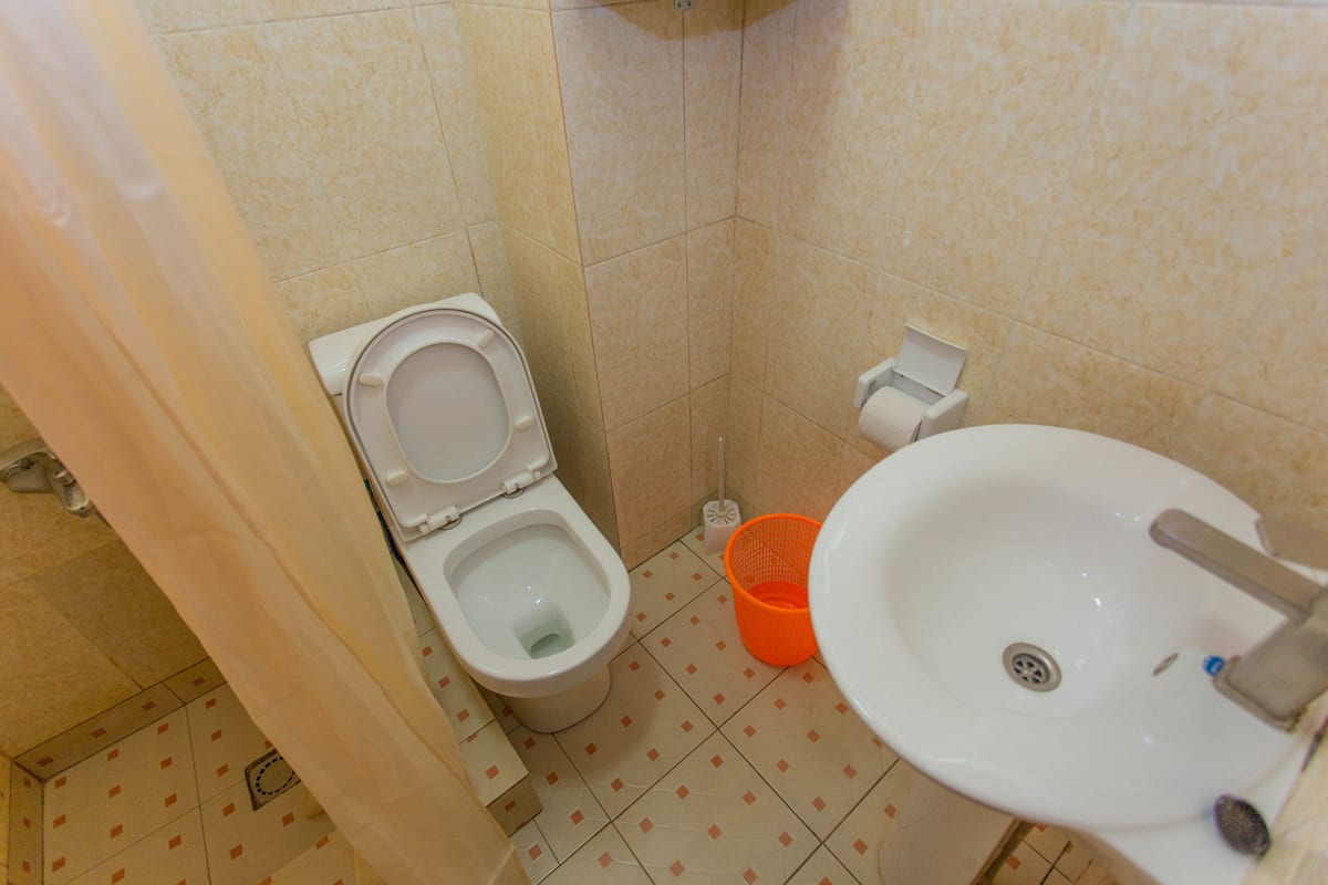 shower, rainfall showerhead, towels