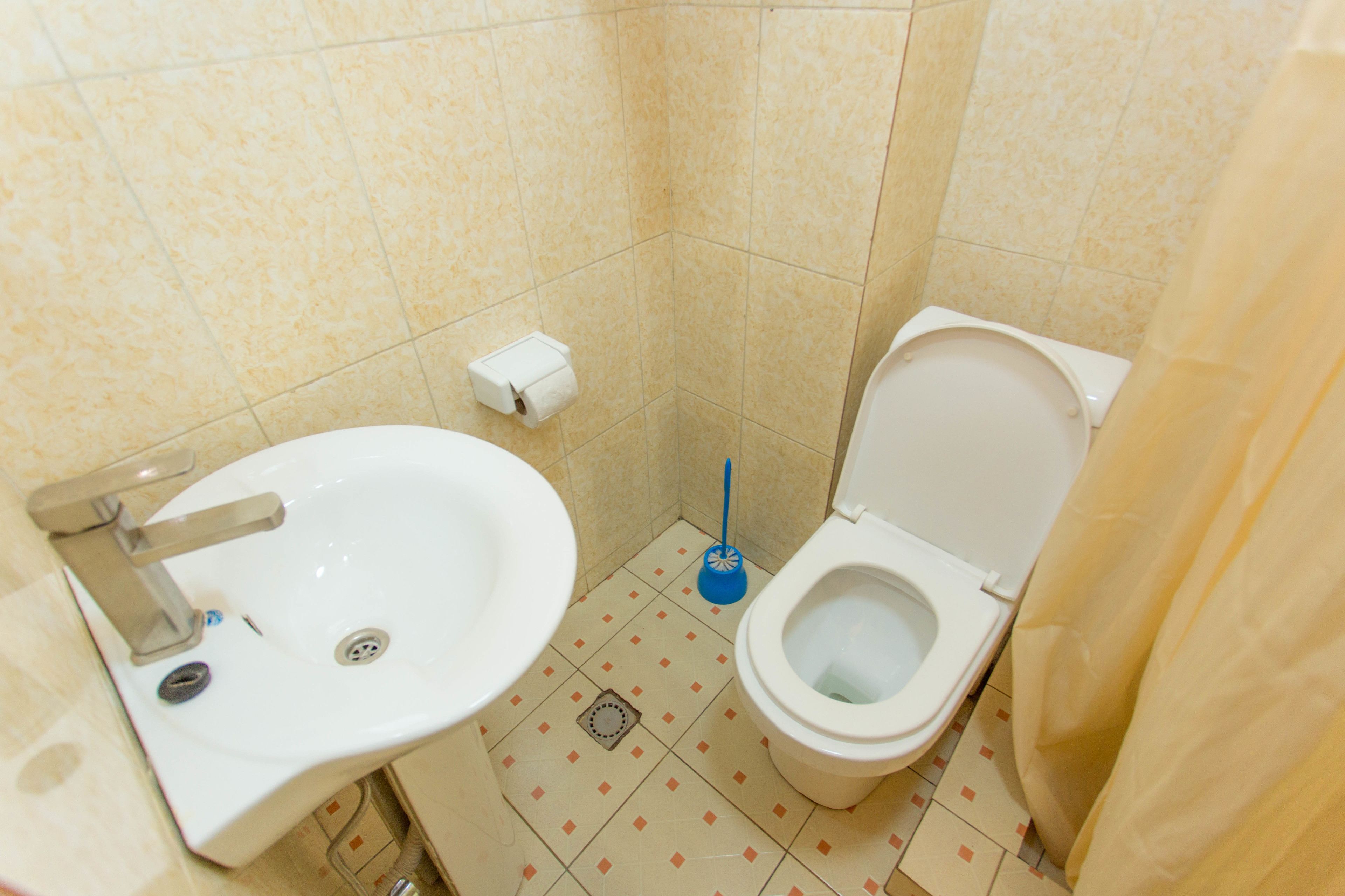 shower, rainfall showerhead, towels