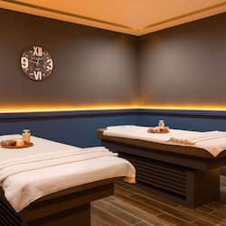 Een Turks bad/hammam, reflexologie, massagebehandelingen