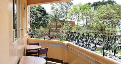 Maru B Courts Hotel