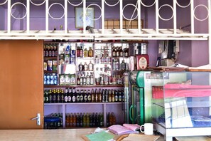 Gift shop - Maru B Courts Hotel (Nyeri)