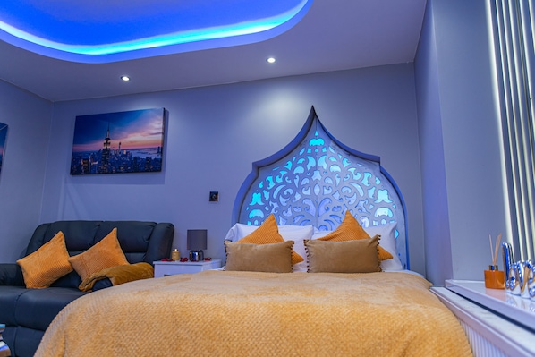 Deluxe Apartment, Ensuite (Deluxe Studio Apartment) | Lounge