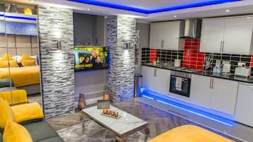 Deluxe Suite, Ensuite (Flat 2) | Interior