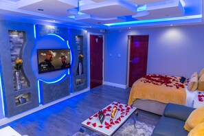 Suite superior, baño privado (Flat 1) | Salón