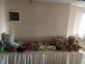 Buffet - Otel Erciyes (Istanbul)