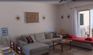 Arcoiris Dreams 3 Bedrooms Family Condo | 2 chambres, coffre-fort, décor unique, ameublement unique