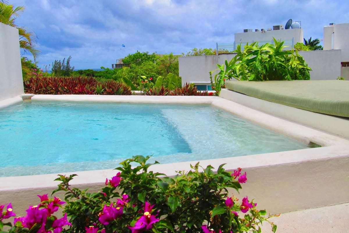 2 BR Deluxe Penthouse 302 | Private pool