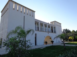 Front of property - Blumare Hotel & Residence (Otranto)