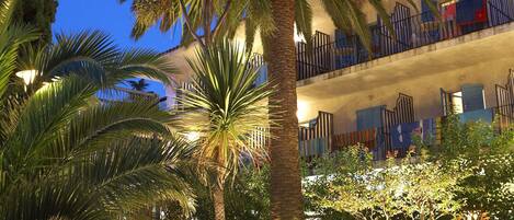 Accommodatie ligt op het strand, duiken