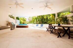 Premium Condo, 3 Bedrooms, Private Pool | Terrace/patio