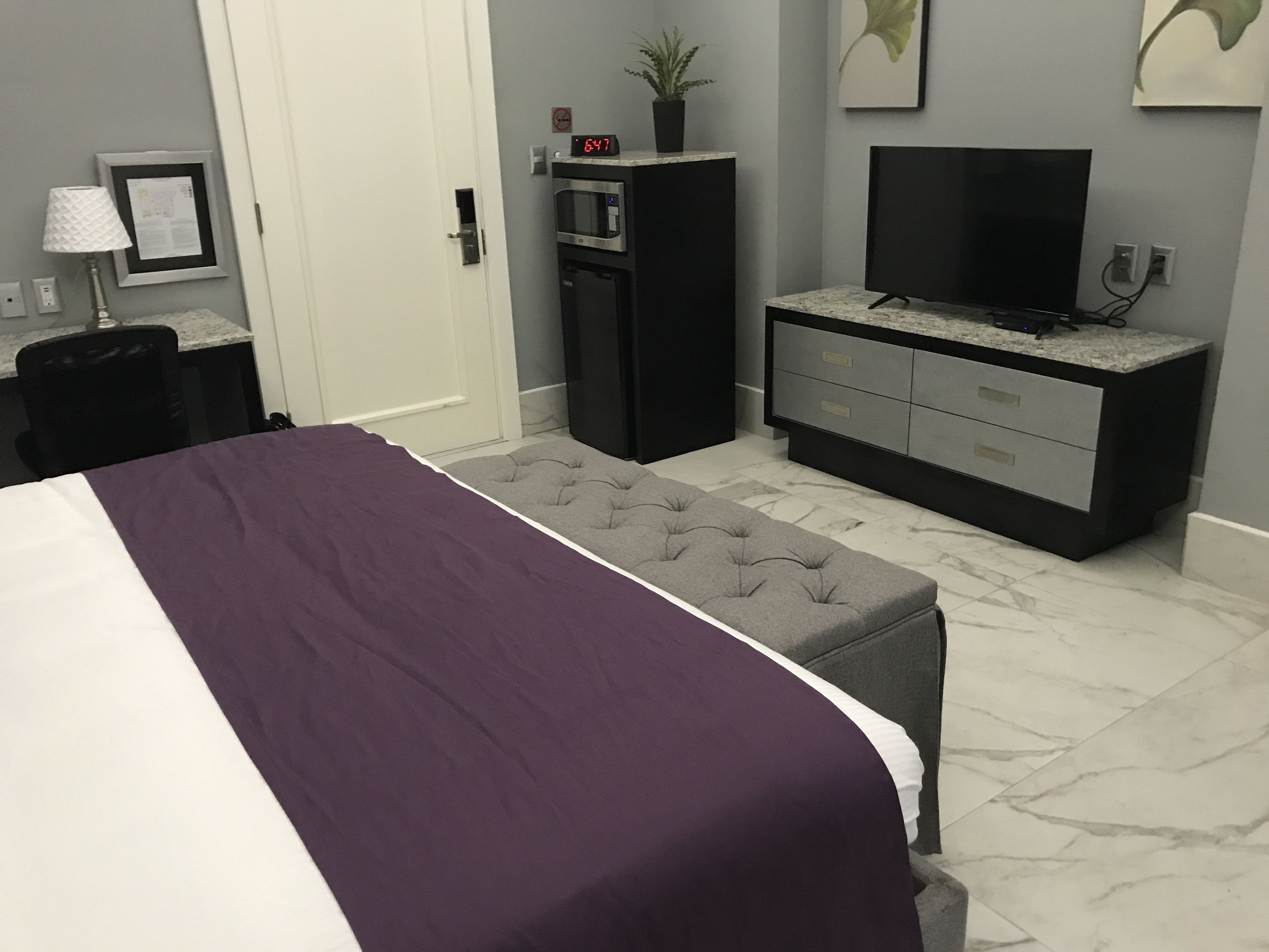 minibar, desk, iron/ironing board, free wifi