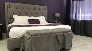 Minibar, escritorio, tabla de planchar con plancha y wifi gratis