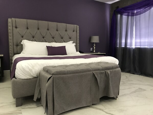 Minibar, desk, iron/ironing board, free WiFi