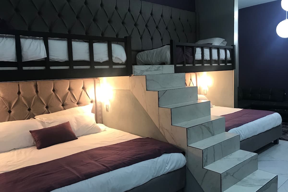 elite suite, 1 bedroom | minibar, desk, iron/ironing board, free wifi