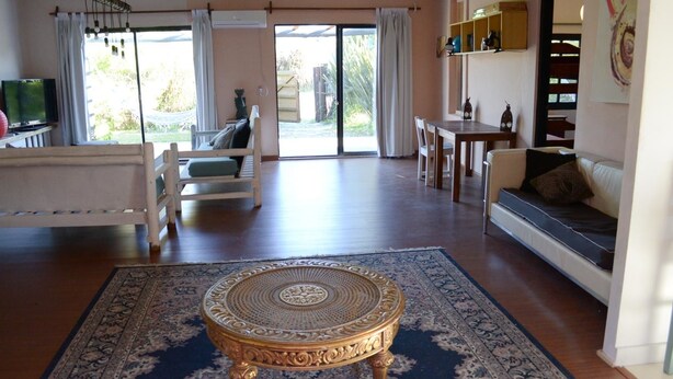 Interior - Gulliver Youth Hostel - Adults Only (Punta Ballena)