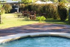 Outdoor pool - Gulliver Youth Hostel - Adults Only (Punta Ballena)