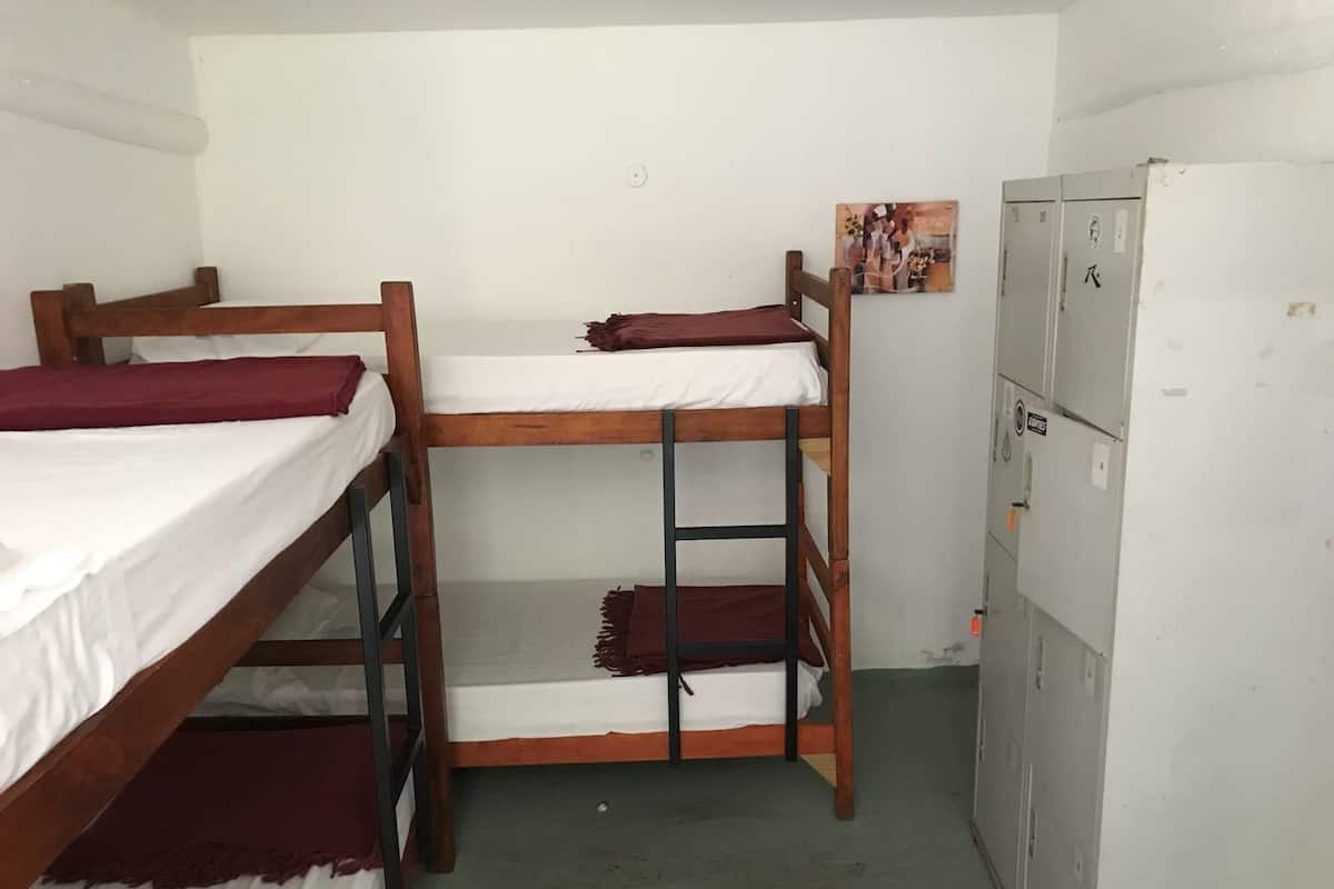 Basic Shared Dormitory, Multiple Beds