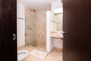 Exclusive Condo, 3 Bedrooms, Private Pool | Bathroom | Separate tub and shower, jetted tub, free toiletries, hair dryer