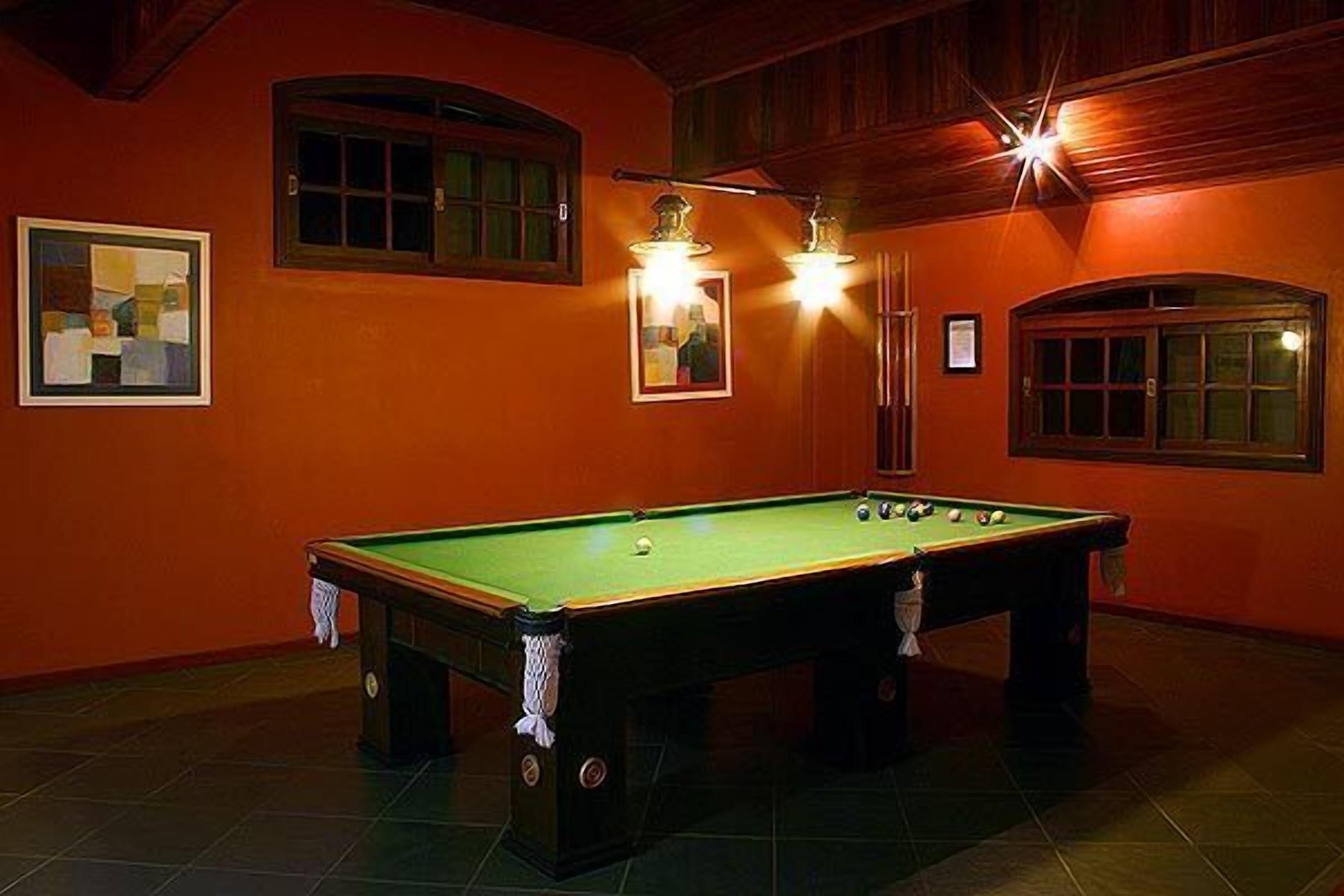 billiards