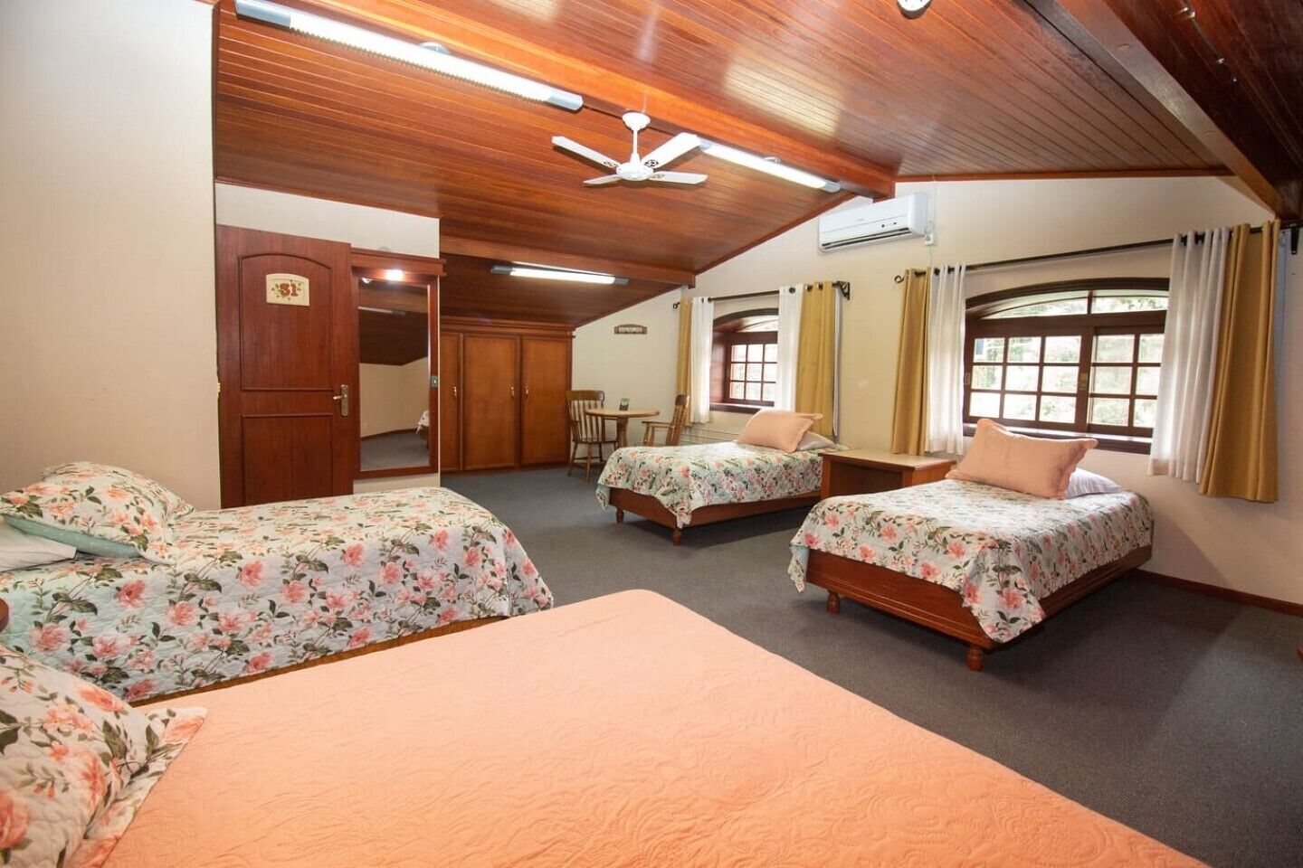 family suite | 1 bedroom, premium bedding, minibar, desk