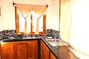 Kamar Quadruple Keluarga | Dapur pribadi | Lemari es