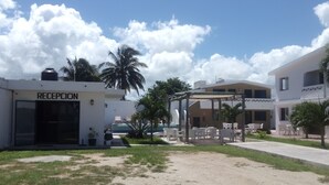 Unclassified image, 4 of 42, button - Moka Hotel (Progreso)