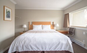 Exclusive Double Room, Multiple Beds, Kitchenette