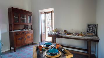 Colazione continentale a pagamento, servita tutte le mattine