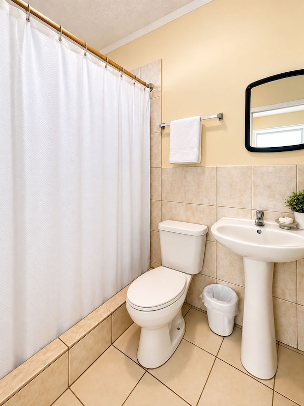 Bathroom - Hostal Posada Del Sol (Guayaquil)